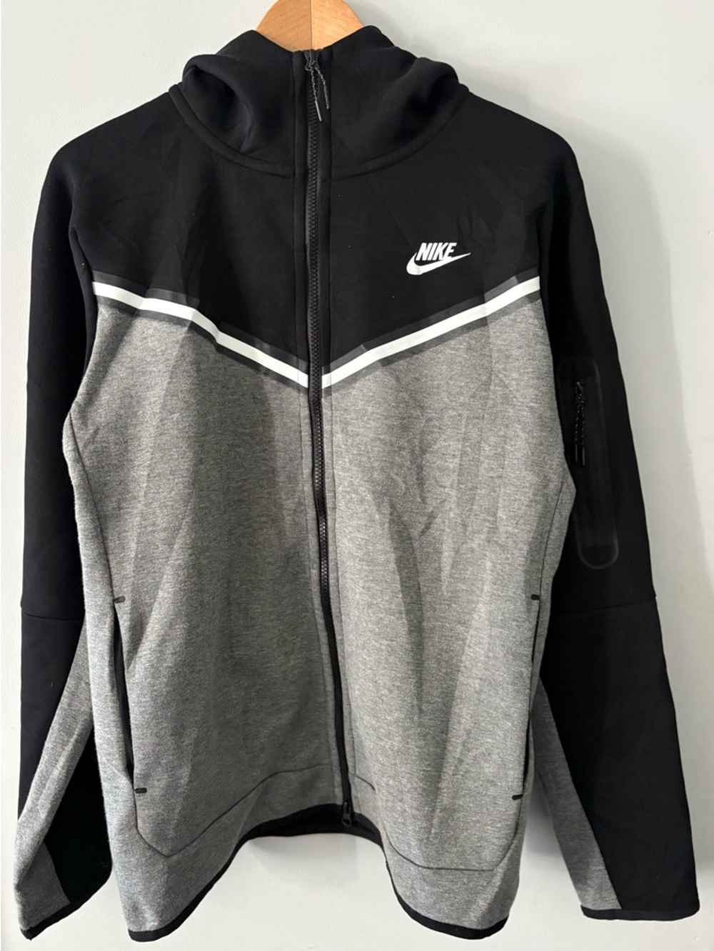Nike Tech Fleece Full-Zip Windrunner Hoodie